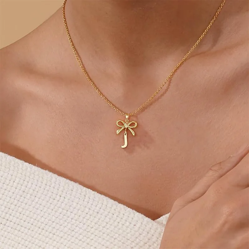 Mặt dây chuyền chữ cái bằng đồng thau Vòng cổ cô gái tuổi teen